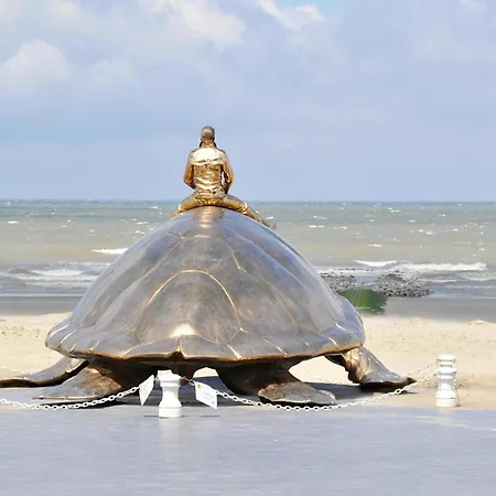 In Near The Daire Nieuwpoort